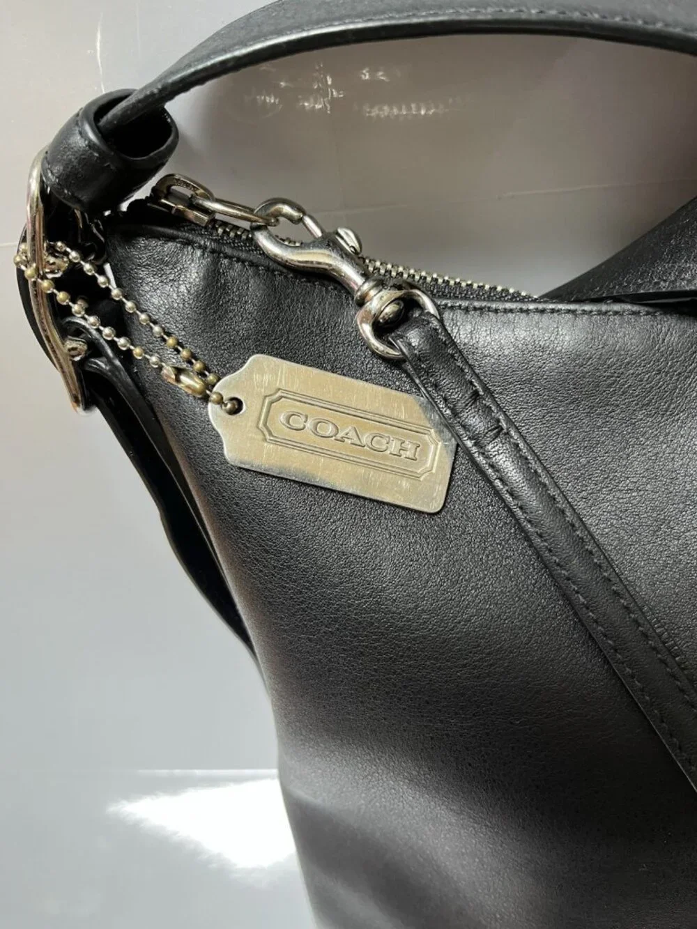 Coach Vintage Legacy Slim Duffle - Picture 5 of 8